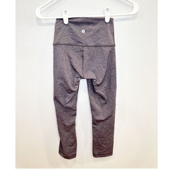 Lululemon wunder under high rise crop heathered black size 2 - Picture 4 of 5